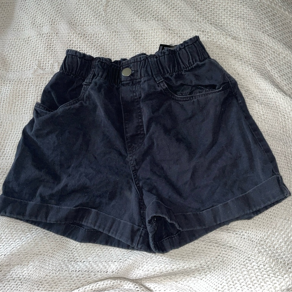 H&M Womens‎ Black High Waisted Elastic Waist Cotton Twill Shorts Size XS